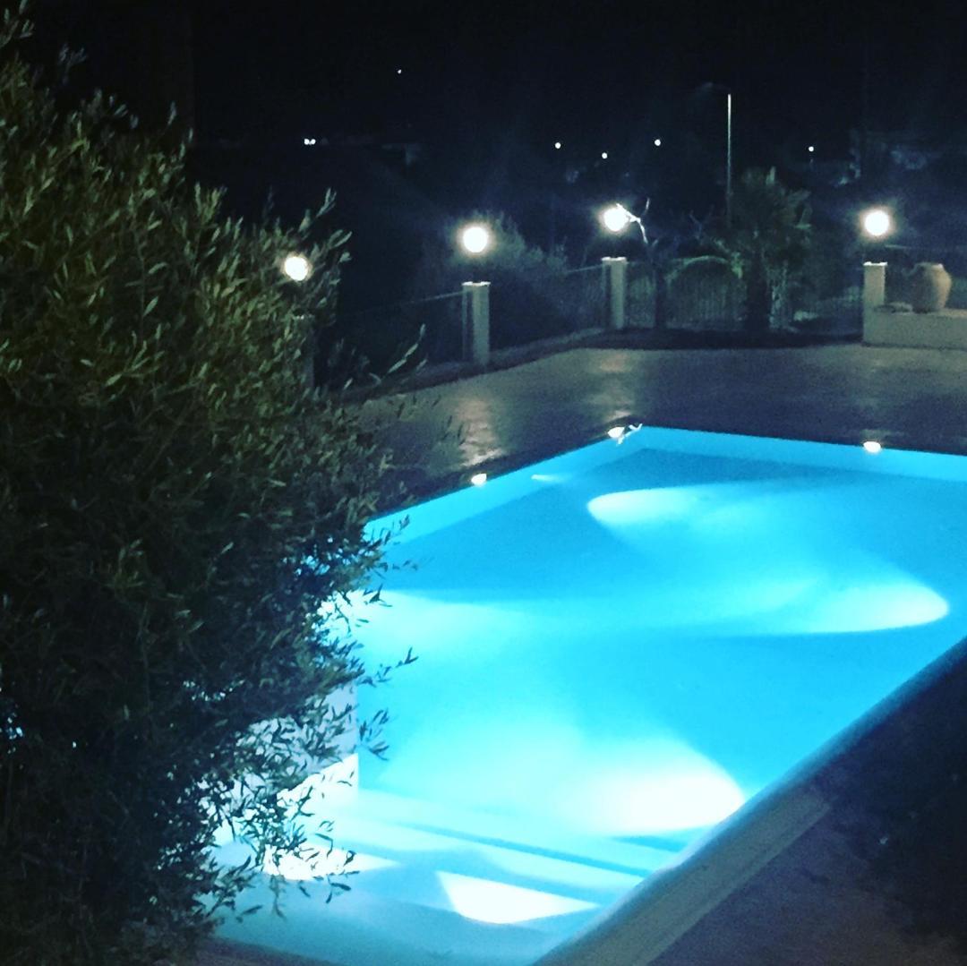 Agriturismo Villa Orchidea Ali Terme Luaran gambar